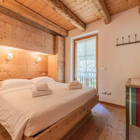 Alpine Heart アパート